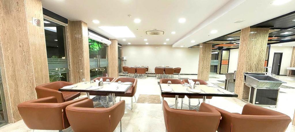Palm Spring A Boutique Hotel New Delhi Exterior foto